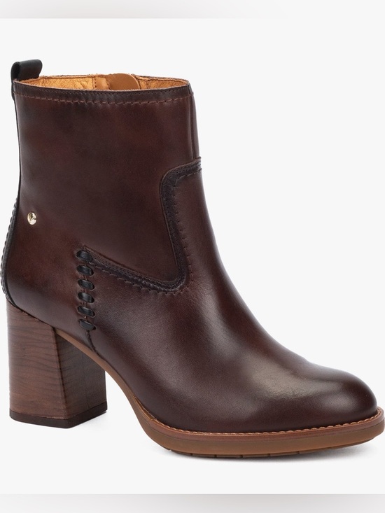 PIKOLINOS Shoes - Pikolinos Palencia Leather Boot. Size 39.